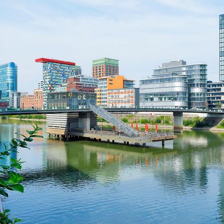 Innside By Melia Duesseldorf Seestern Eksteriør billede