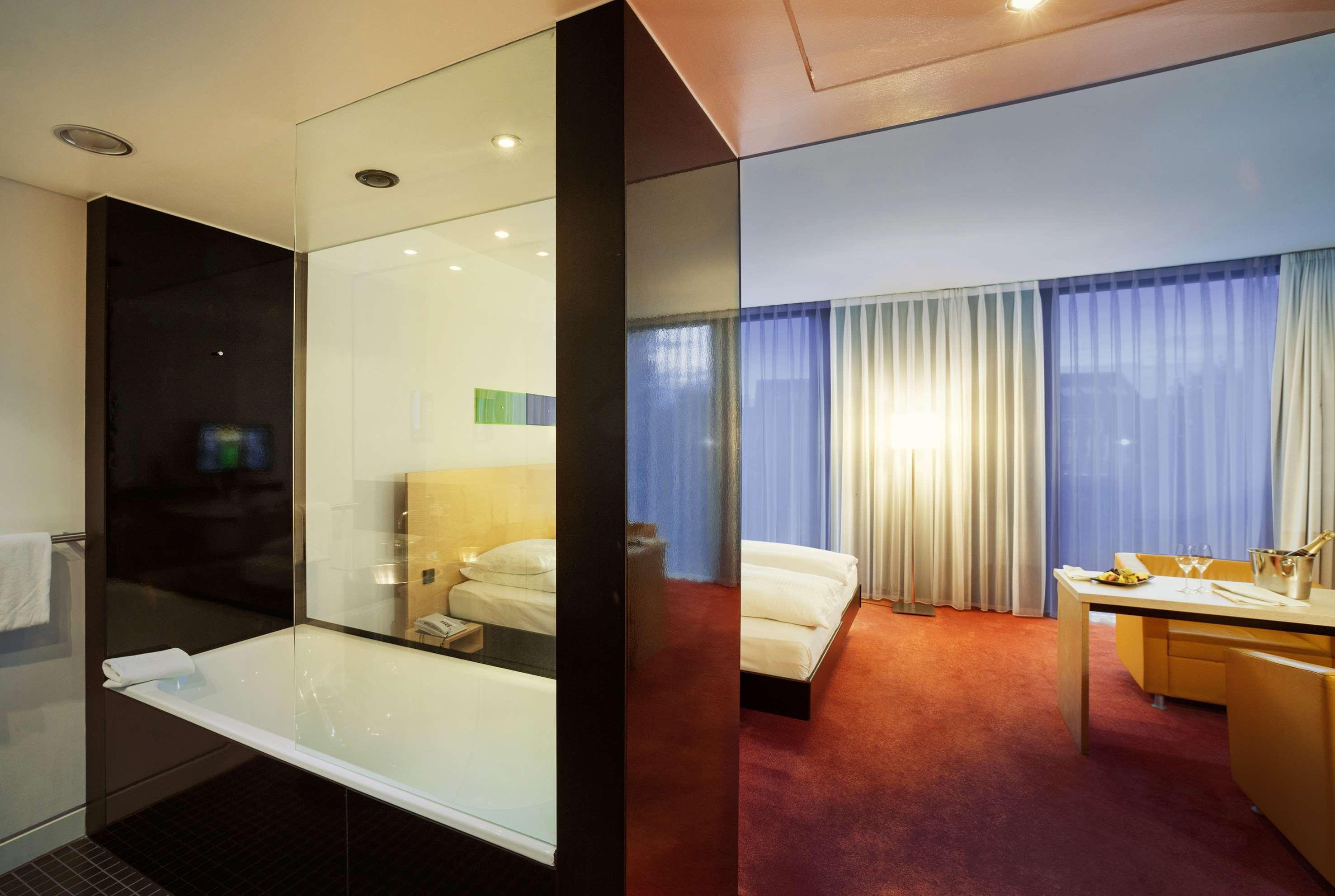 Innside By Melia Duesseldorf Seestern Eksteriør billede