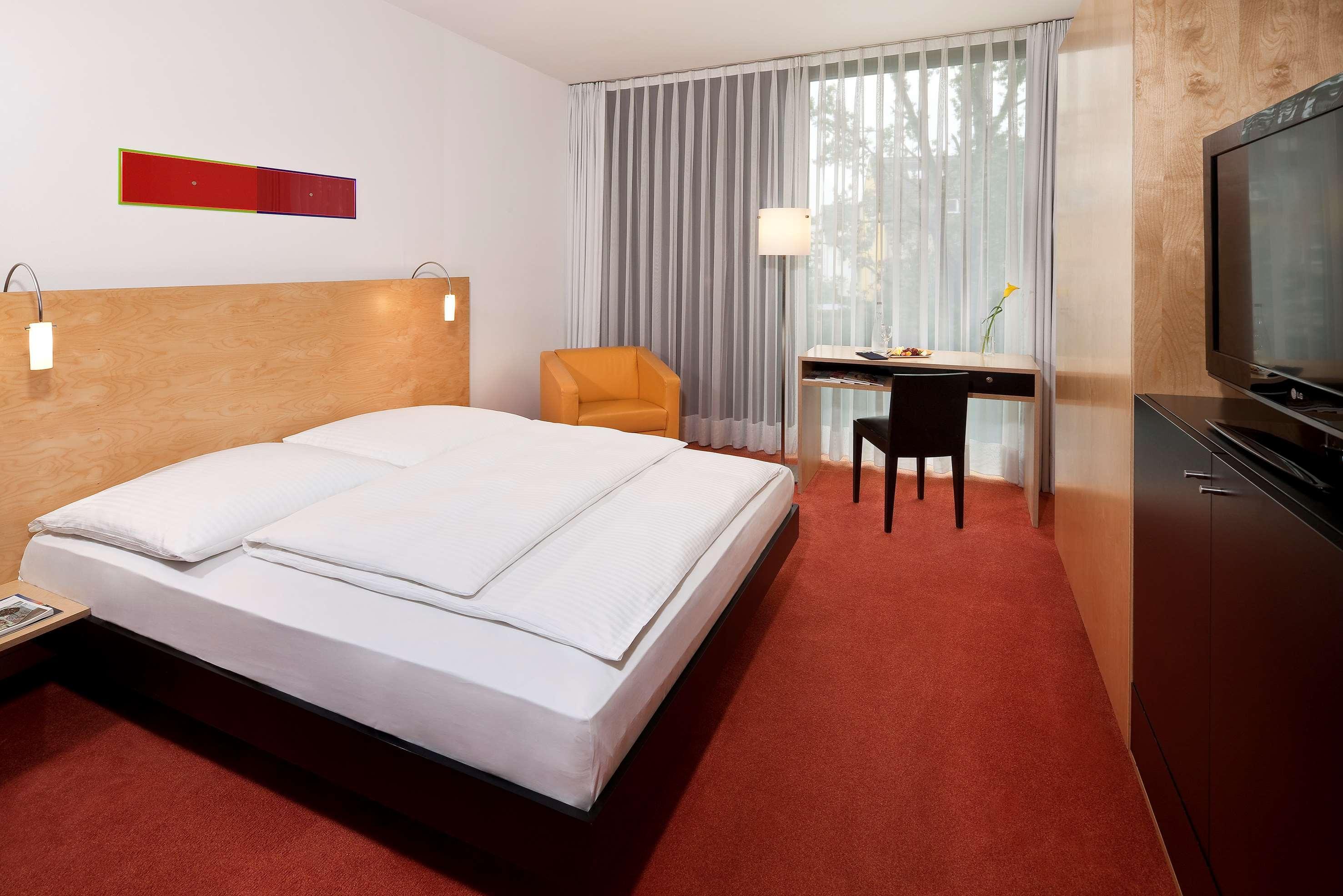 Innside By Melia Duesseldorf Seestern Eksteriør billede