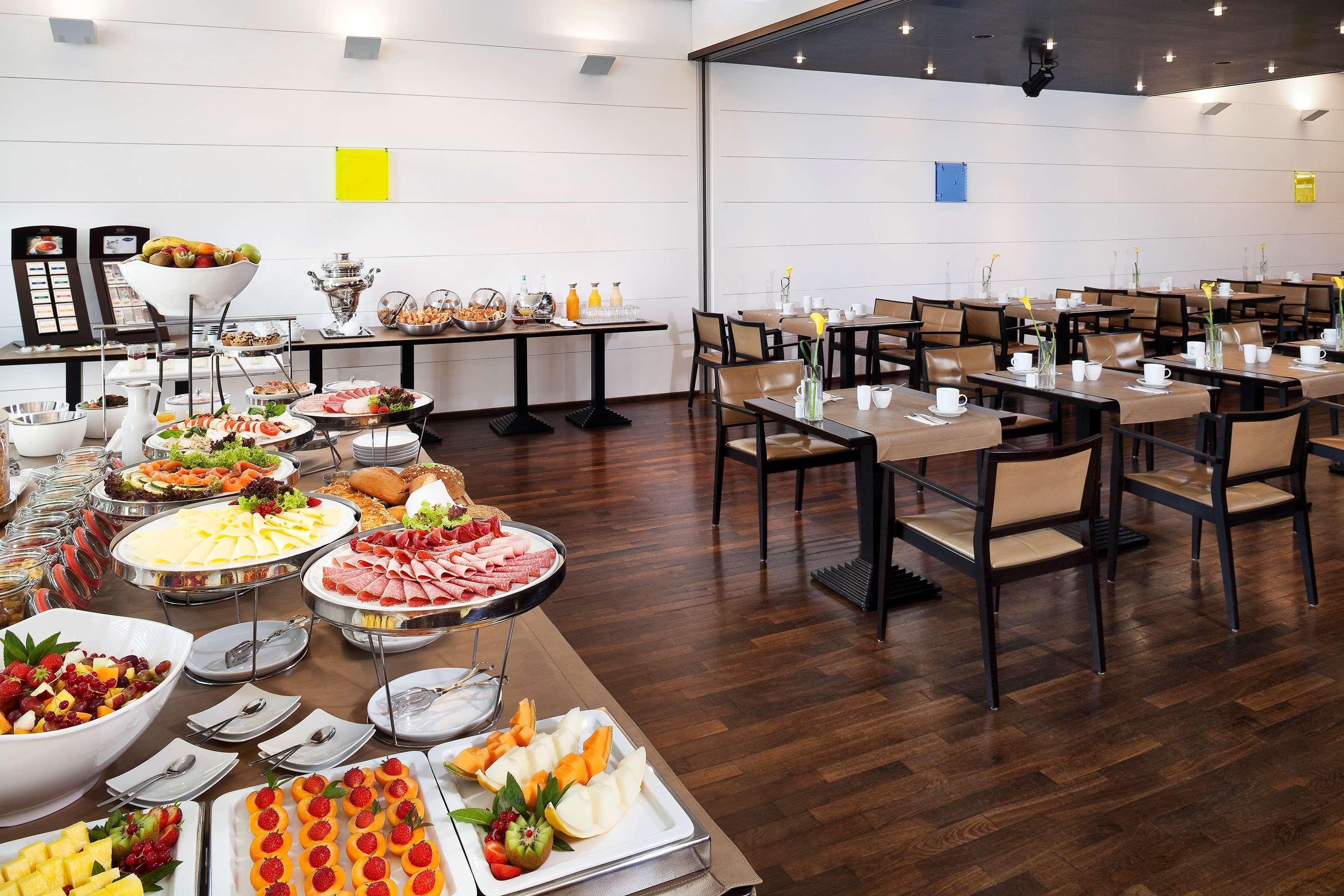 Innside By Melia Duesseldorf Seestern Eksteriør billede