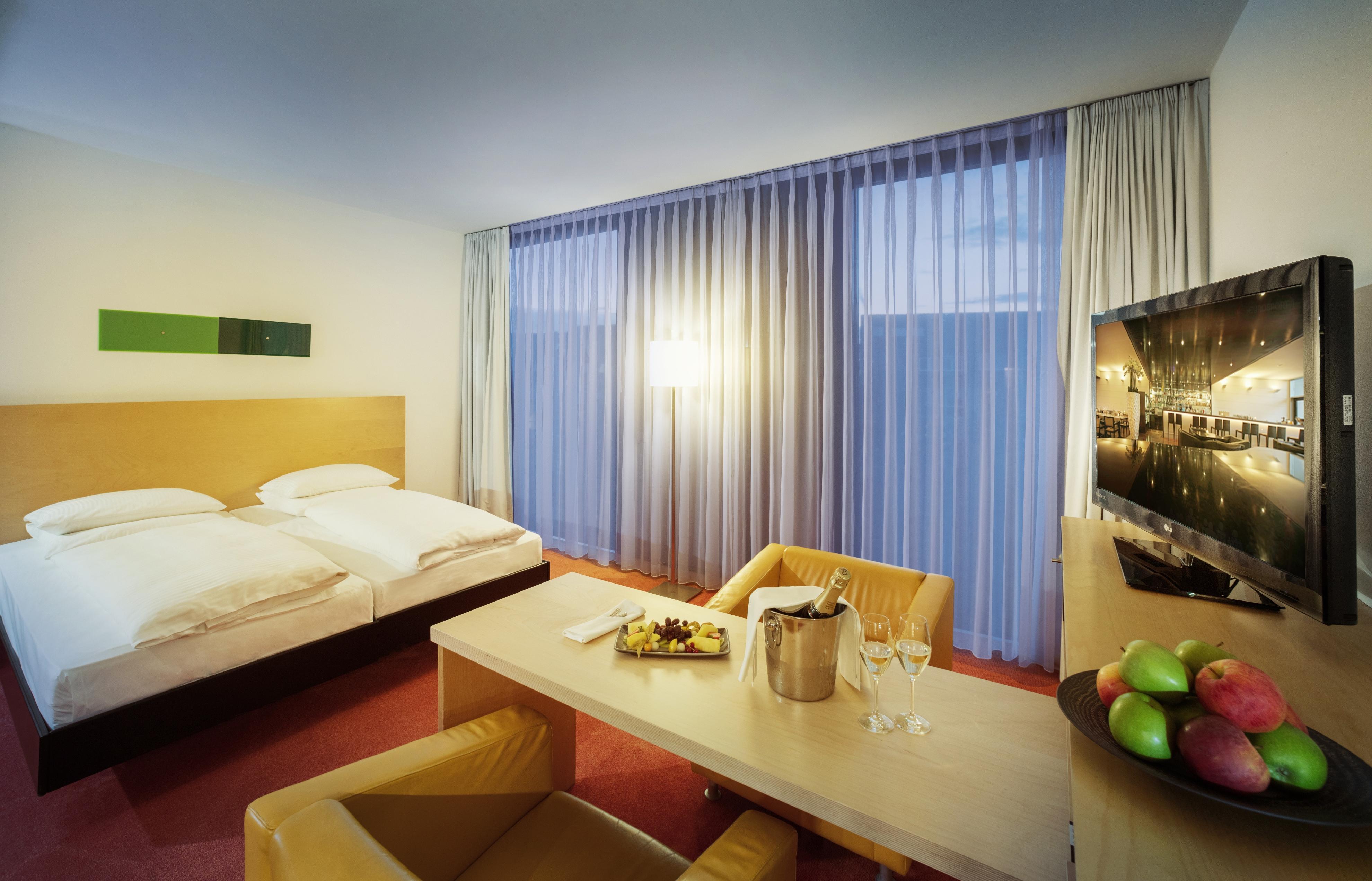Innside By Melia Duesseldorf Seestern Eksteriør billede